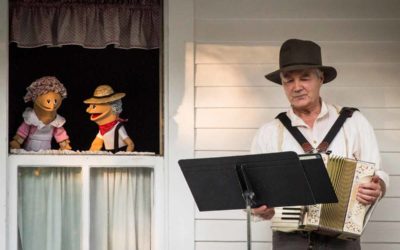 Farmhouse Back Porch Draws Rave Reviews